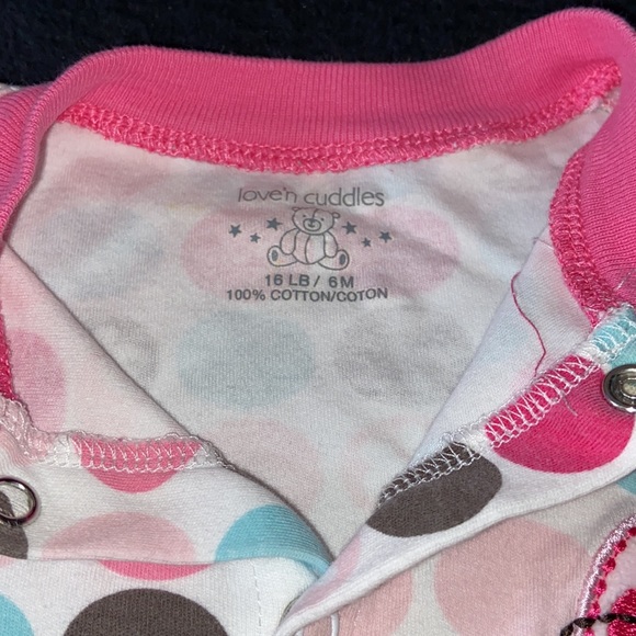 Love’n cuddles baby footies - Picture 5 of 5